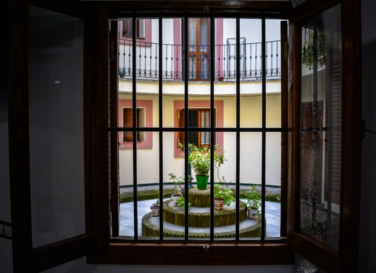 Estudio 10 Junto A La Campana Alameda Setas Seville Exterior photo